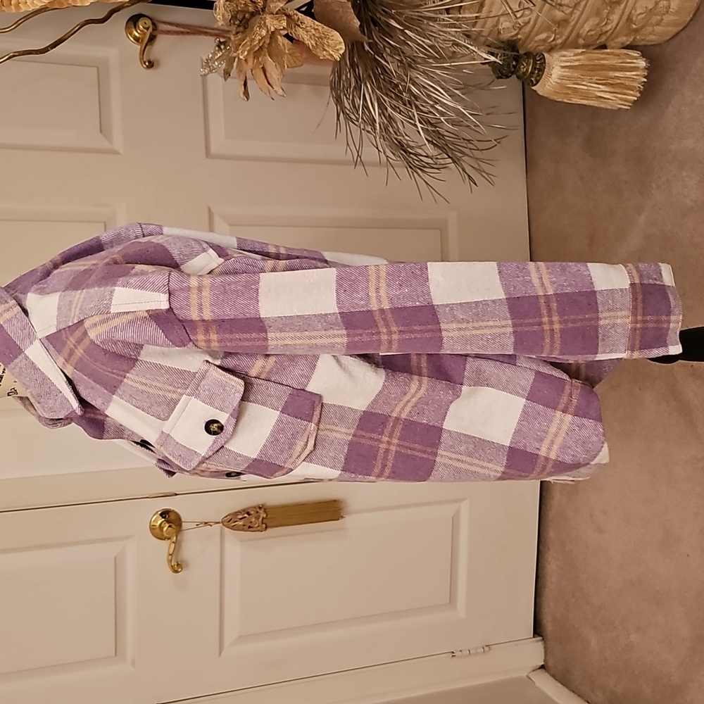BRAND NEW WITH TAG LAVENDER PLAID FLANNEL JACKET - Picture 2 of 7